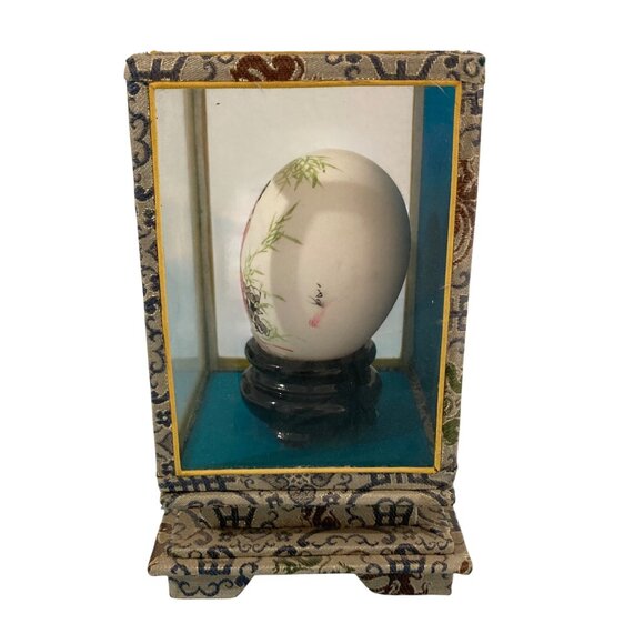 Vintage Chinese Hand Painted Egg In Glass Display Case - Picture 2 of 9